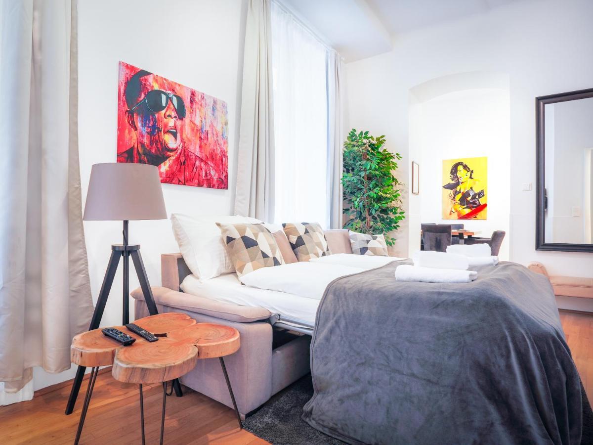 Sky9 Apartments City Center Vienna Luaran gambar